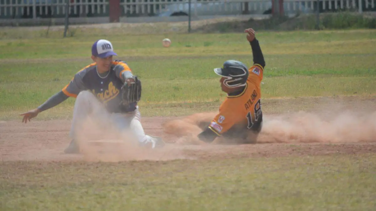 Invicto baseball uach